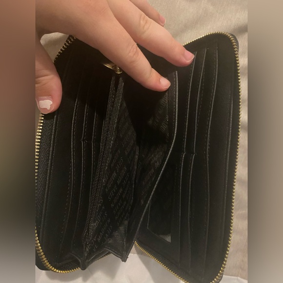 Steve Madden wallet - Picture 2 of 3